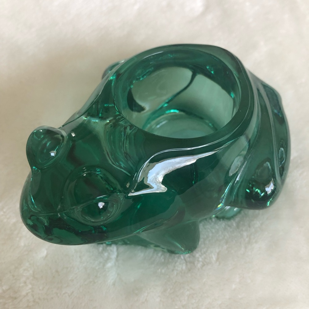 Vintage Indiana Glass “Spanish Green” Frog Votive Candle Holder — #07138 - Picture 4 of 9